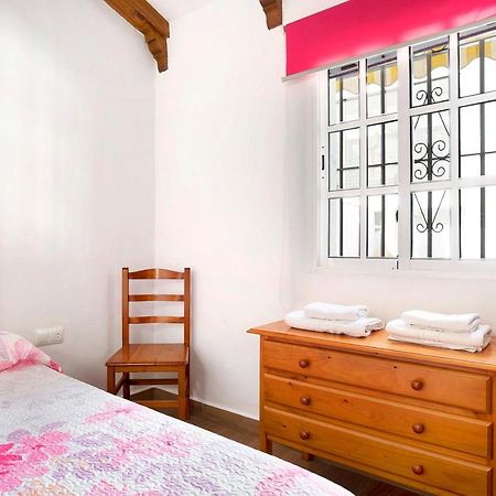 קוניל דה לה פרונטרה Apartamento En La Playa Con Terraza 3 מראה חיצוני תמונה