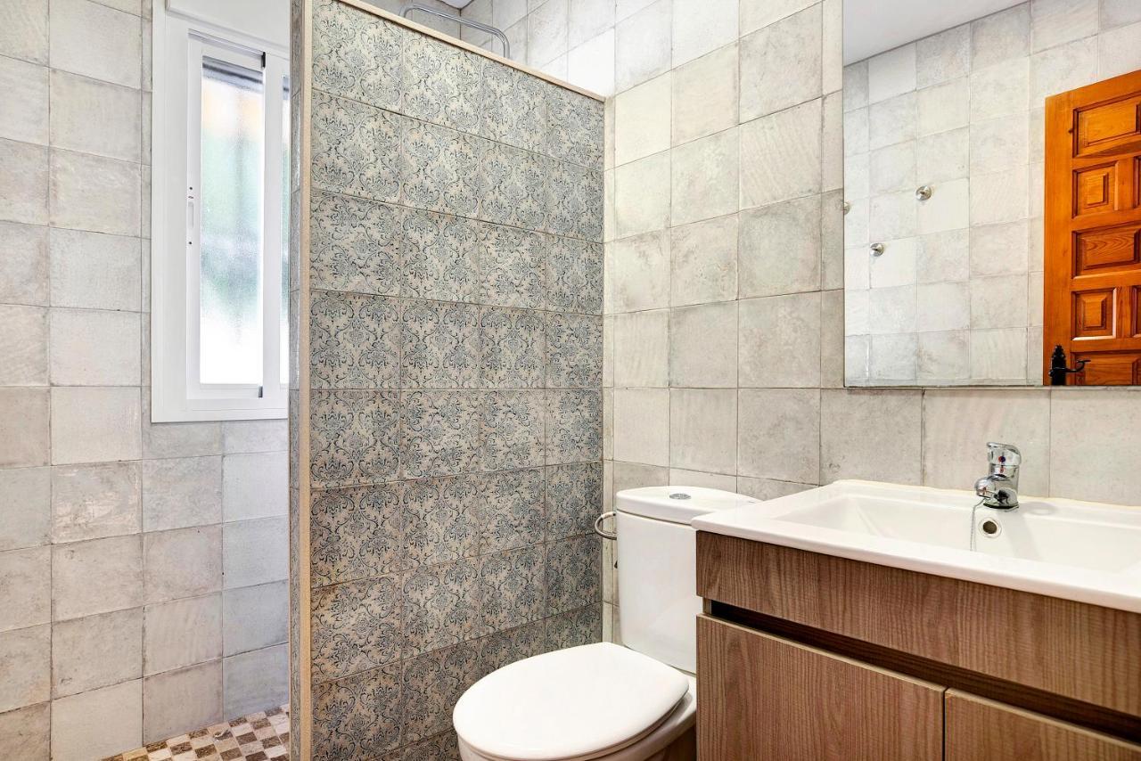 קוניל דה לה פרונטרה Apartamento En La Playa Con Terraza 3 מראה חיצוני תמונה