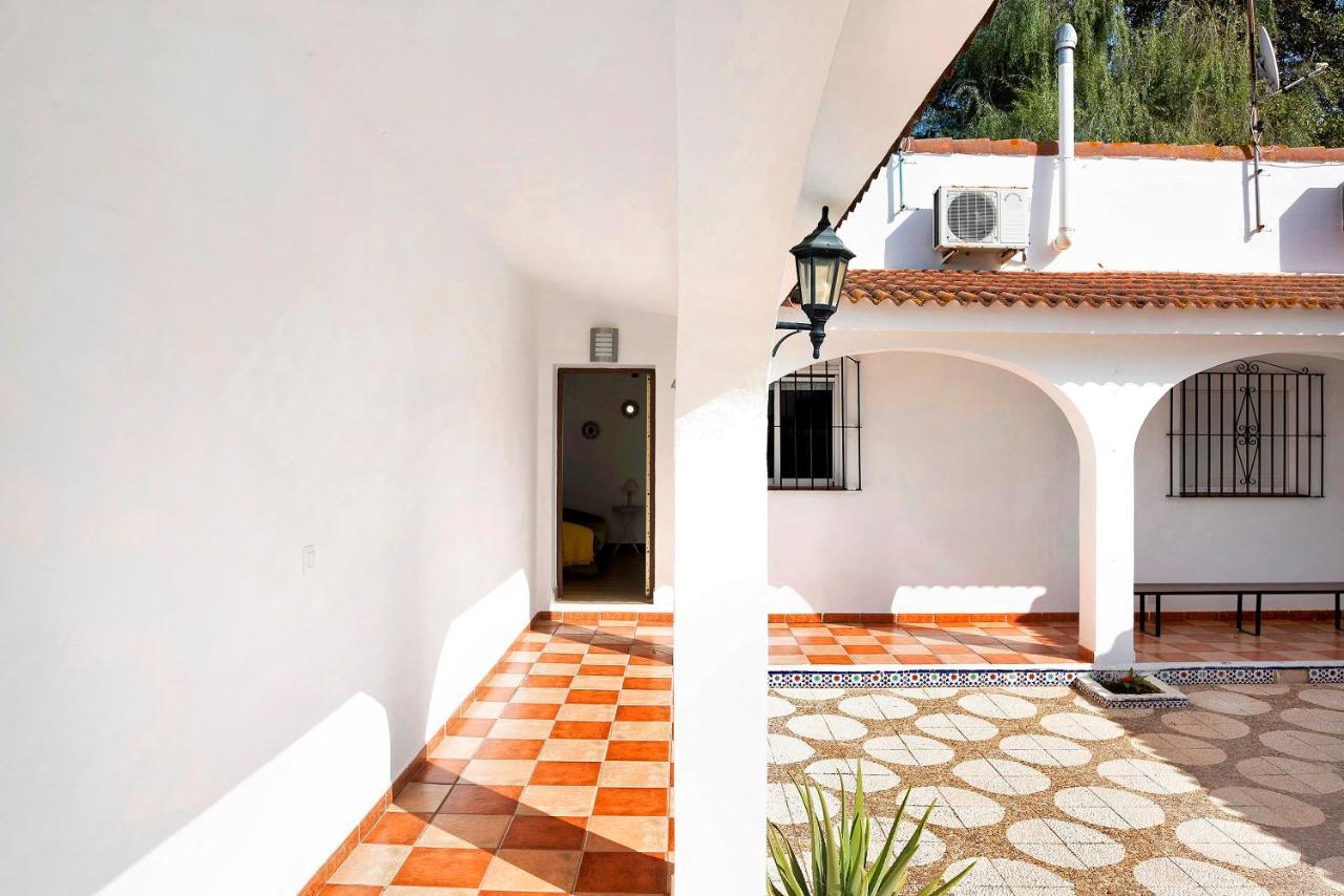 קוניל דה לה פרונטרה Apartamento En La Playa Con Terraza 3 מראה חיצוני תמונה